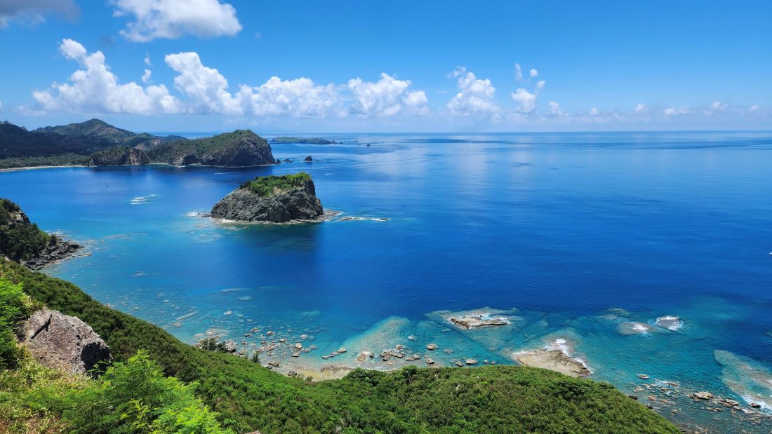 画像：世界自然遺産の小笠原村（父島）で介護職員を募集します